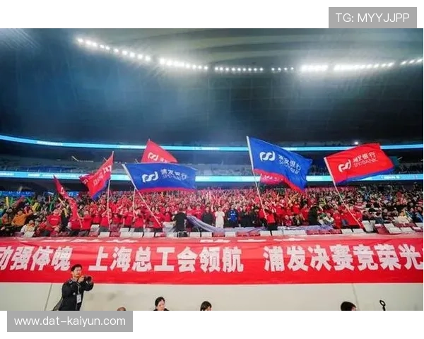 职工足球联赛总决赛落幕 东风本田与浦发银行争冠