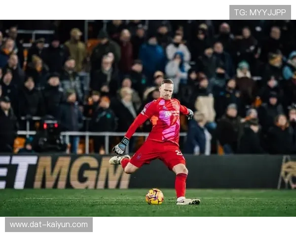 阿森纳客场围攻无果,诺丁汉森林门将塞尔斯封神 阿森纳客场围攻无果,诺丁汉森林门将塞尔斯封神